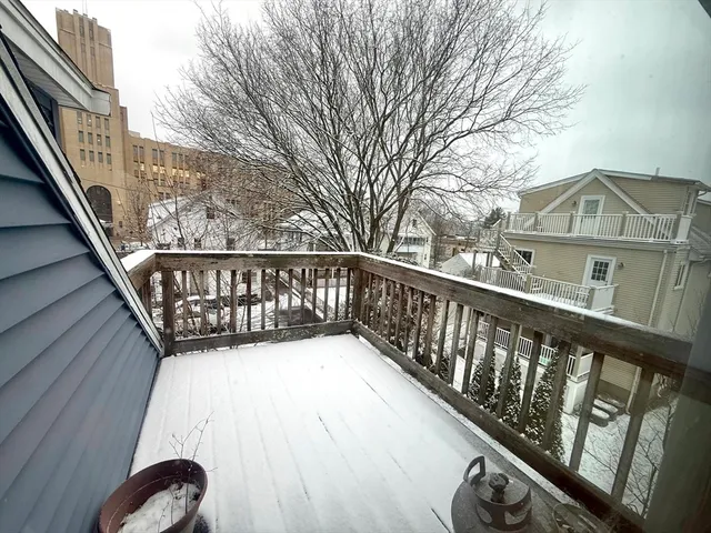 $2,300 | 12 Keenan Street, Unit 3, Watertown, MA 02472