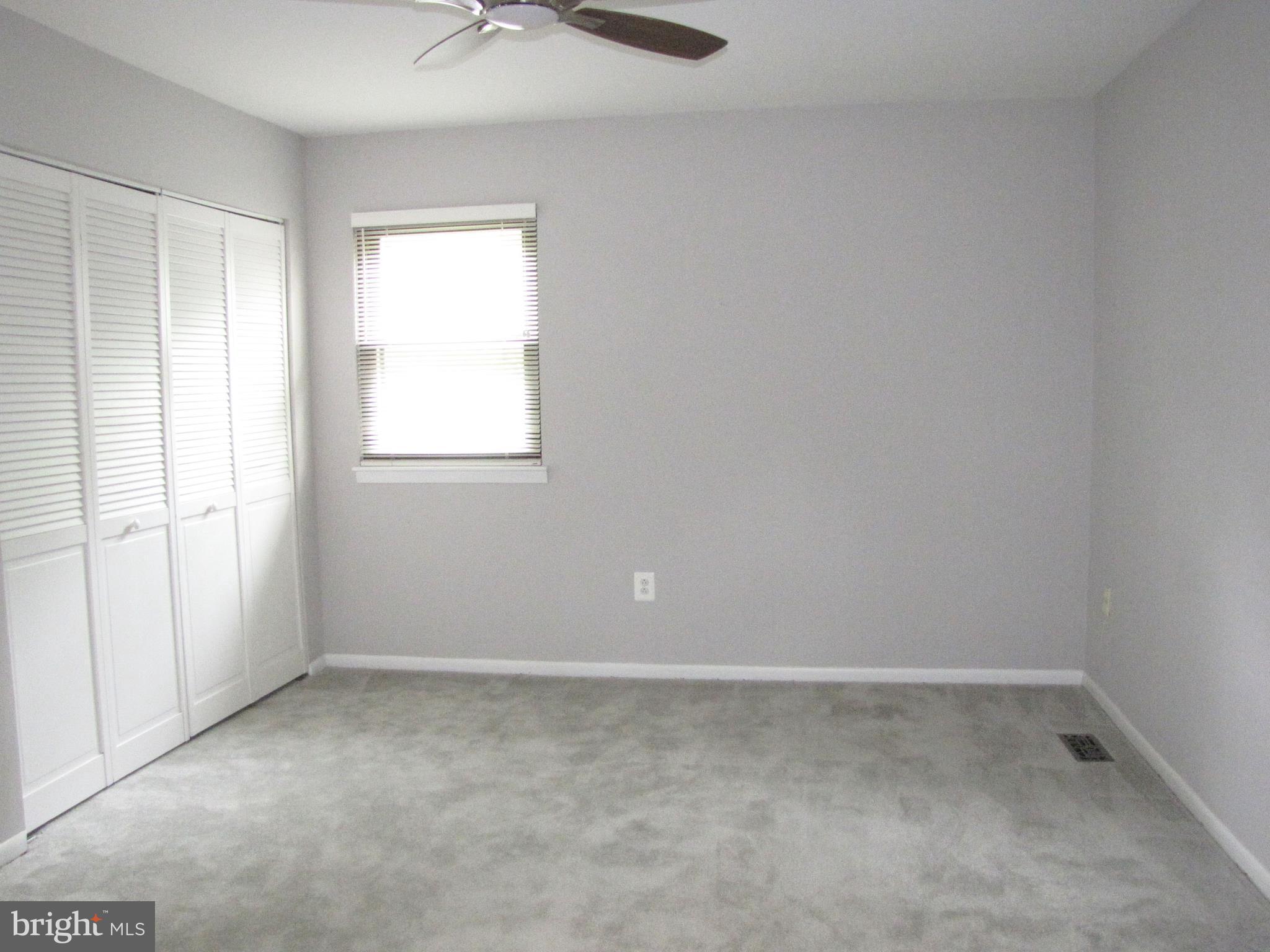 9600 Farewell Road Columbia, MD 21045 - Photo 8 of 18 an empty room with a window