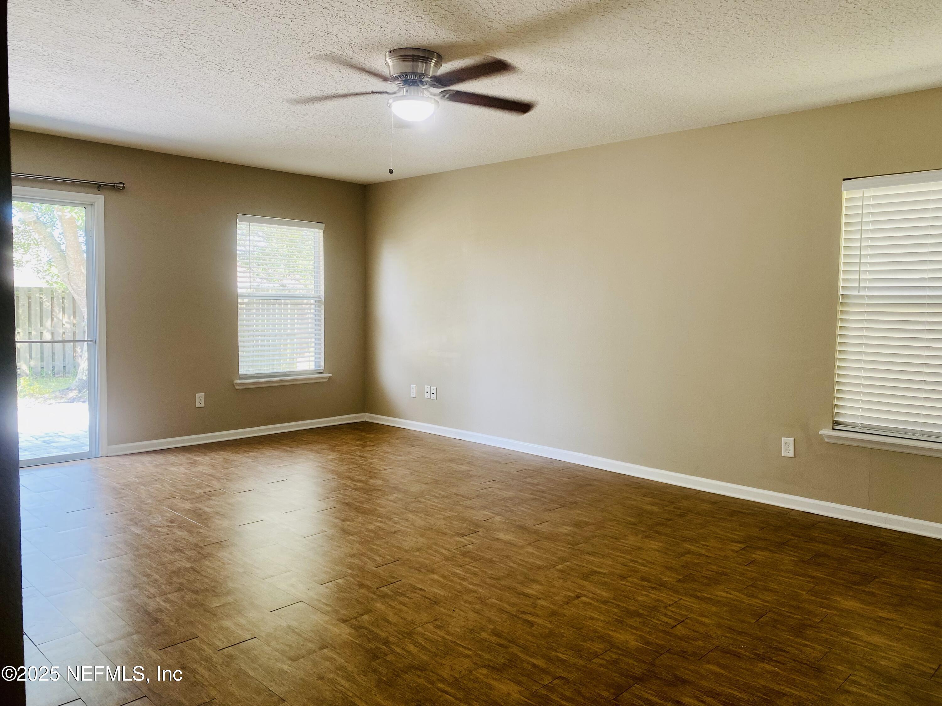 196 Brookfall Drive St. Augustine, FL 32092 - Photo 3 of 24 Family Room