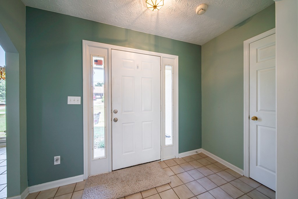 48 Lee Road Phenix City, AL 36867 - Photo 5 of 32 Gallery Image 5
