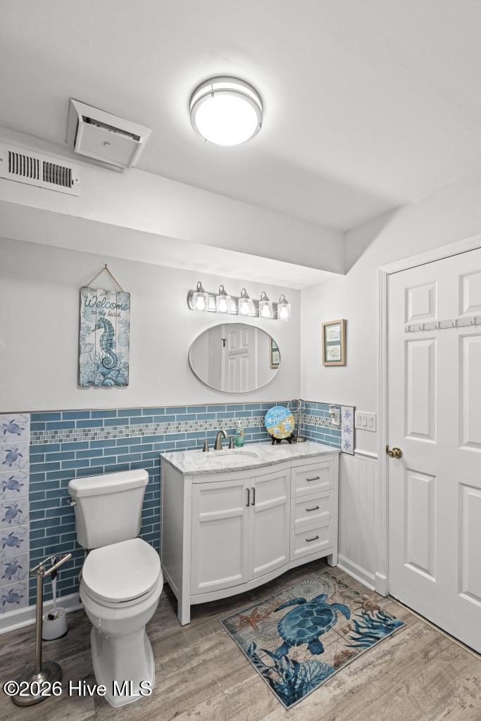 1928 New River Inlet Road, Unit 221 North Topsail Beach, NC 28460 - Photo 8 of 77 425A1572