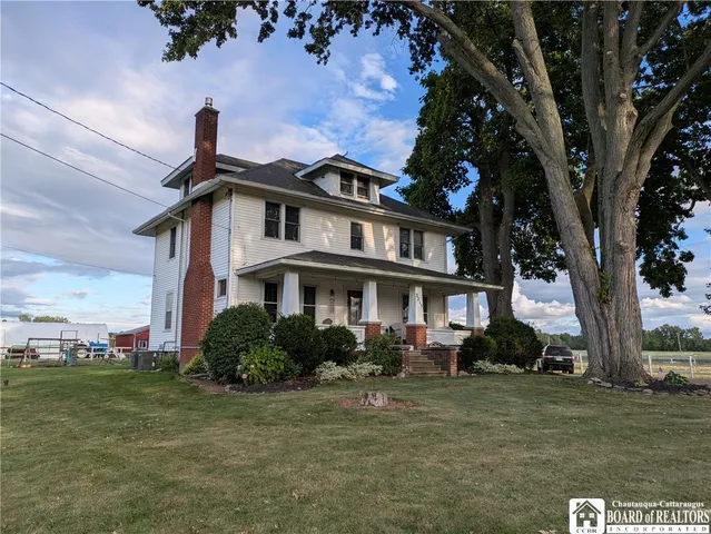 $599,999 | 3215 Wilson Cambria Road, Wilson, NY 14172