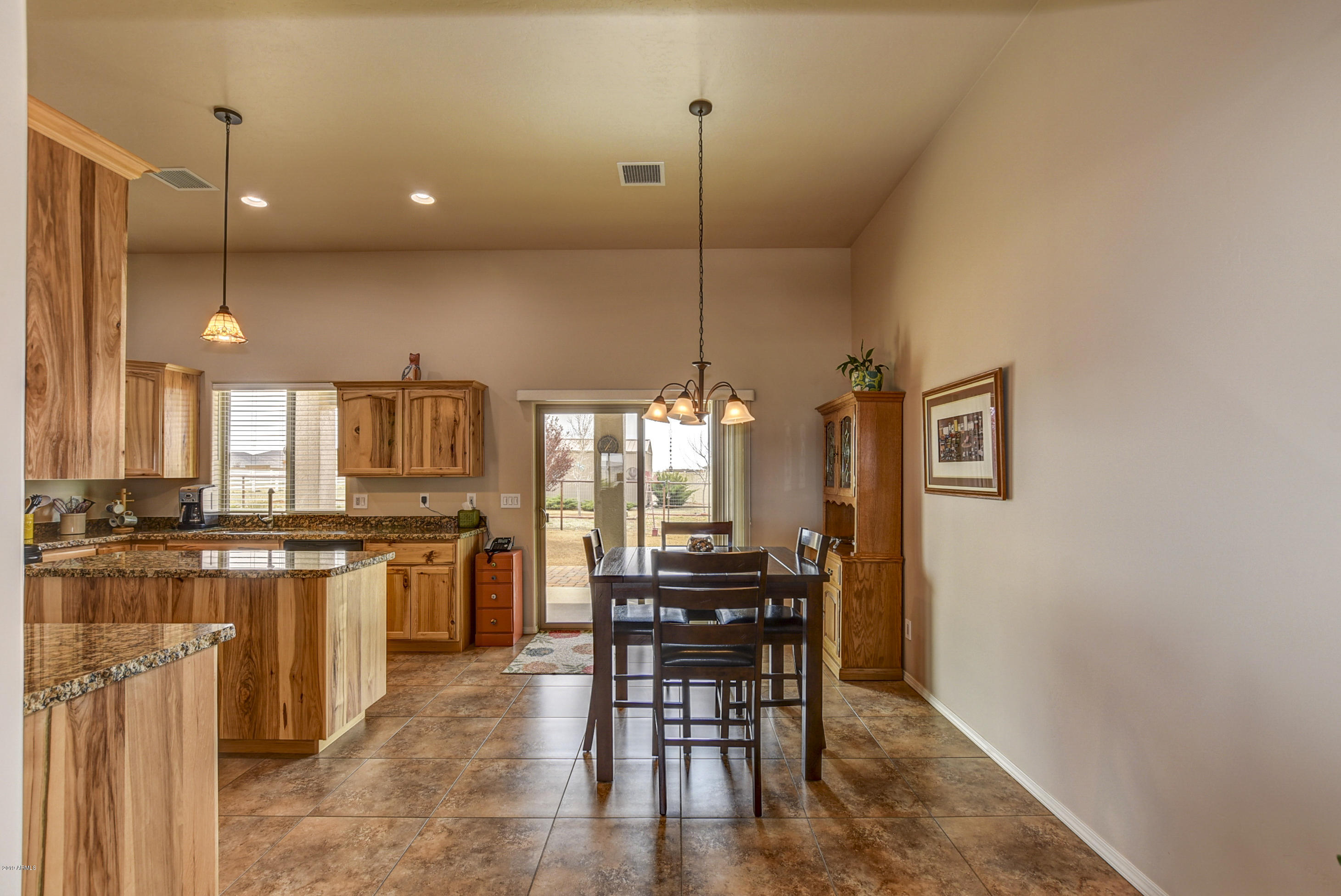 9375 East Hunters Ranch Road Prescott Valley, AZ 86315 - Photo 17 of 43 Dining Room
