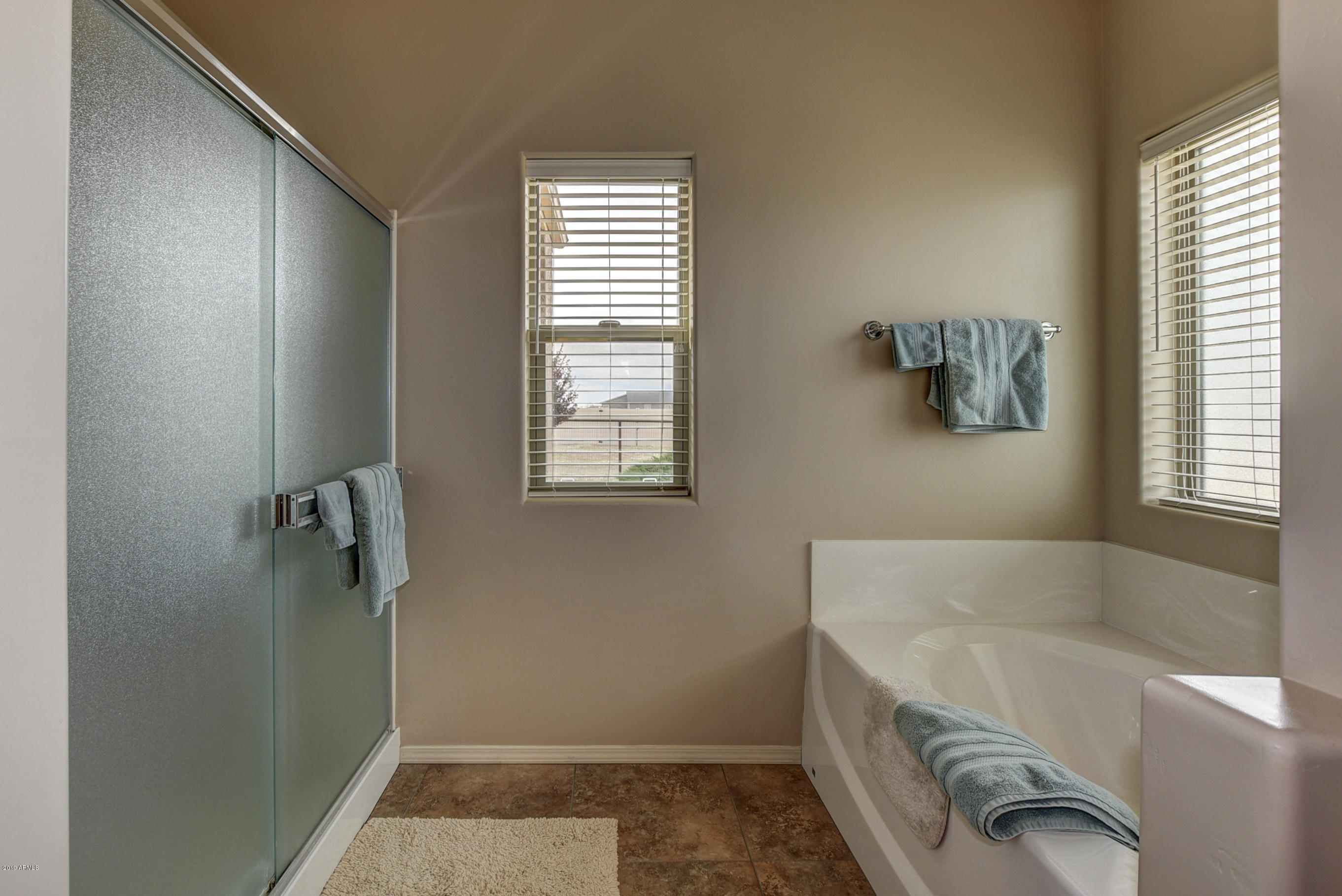 9375 East Hunters Ranch Road Prescott Valley, AZ 86315 - Photo 24 of 43 Master Bathroom