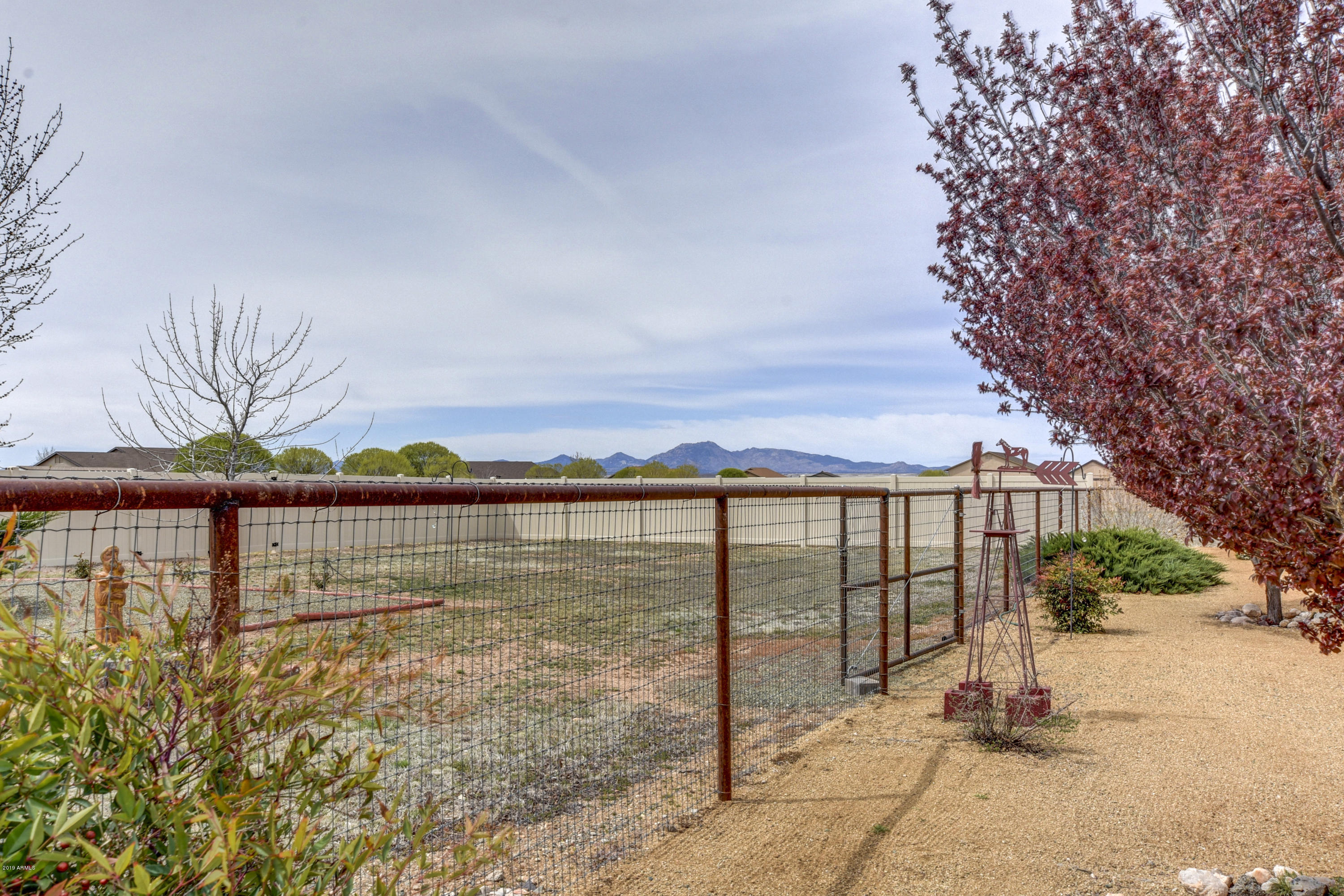 9375 East Hunters Ranch Road Prescott Valley, AZ 86315 - Photo 37 of 43 Back Yard Dog Run