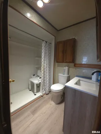 $70,000 | 101 Anson Street, Middletown, IL 62666