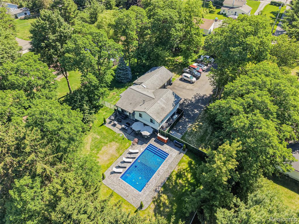 29721 Farmington Road Farmington, MI 48331 - Photo 33 of 45