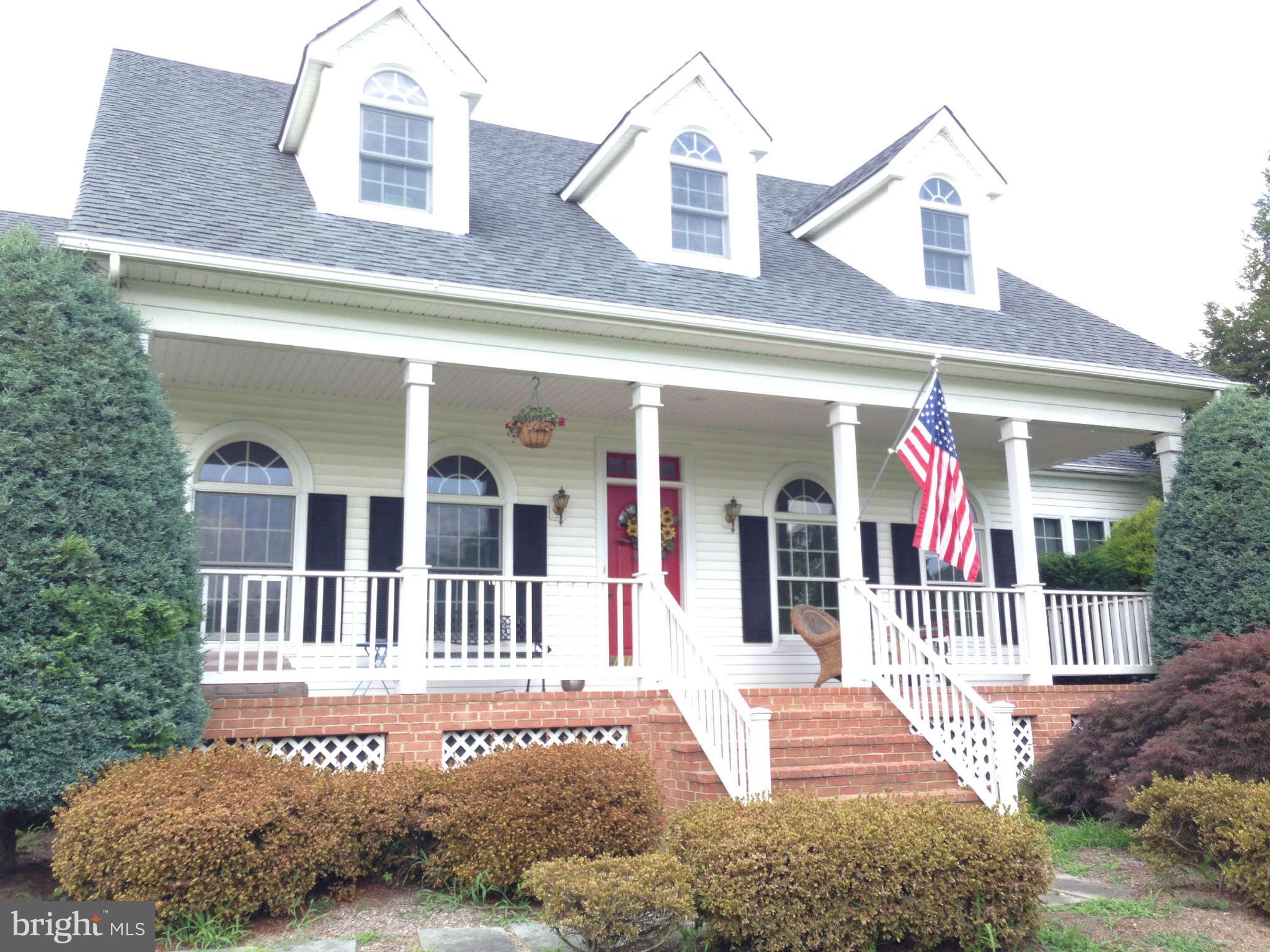 16441 Hampton Road Hamilton, VA 20158 - Photo 2 of 30 Exterior Front
