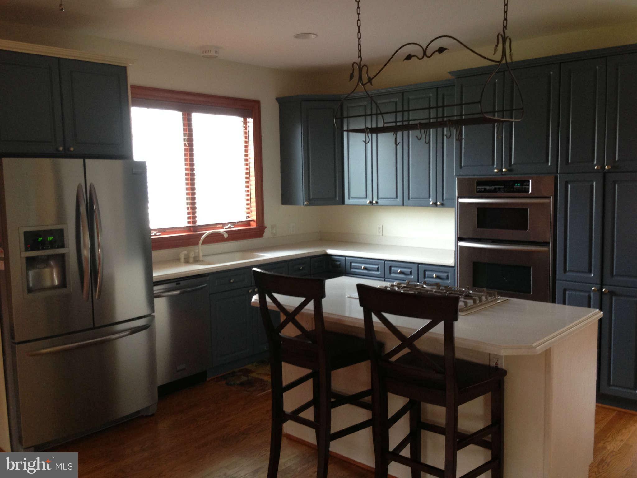 16441 Hampton Road Hamilton, VA 20158 - Photo 12 of 30 Kitchen