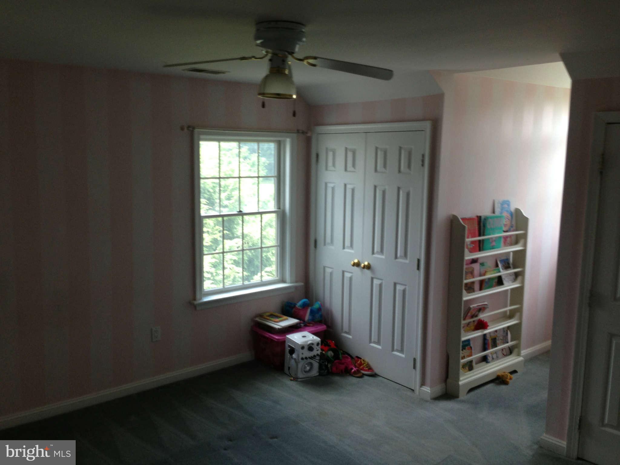 16441 Hampton Road Hamilton, VA 20158 - Photo 26 of 30 Bedroom