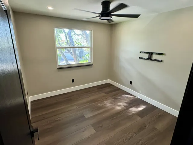 $5,800 | 10366 Buena Ventura Drive, Boca Raton, FL 33498