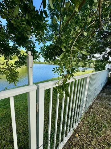 $5,800 | 10366 Buena Ventura Drive, Boca Raton, FL 33498