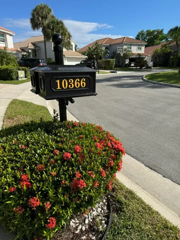 $5,800 | 10366 Buena Ventura Drive, Boca Raton, FL 33498