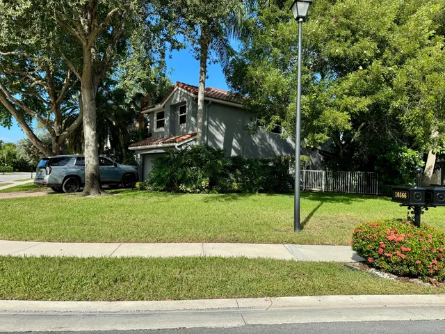 $5,800 | 10366 Buena Ventura Drive, Boca Raton, FL 33498