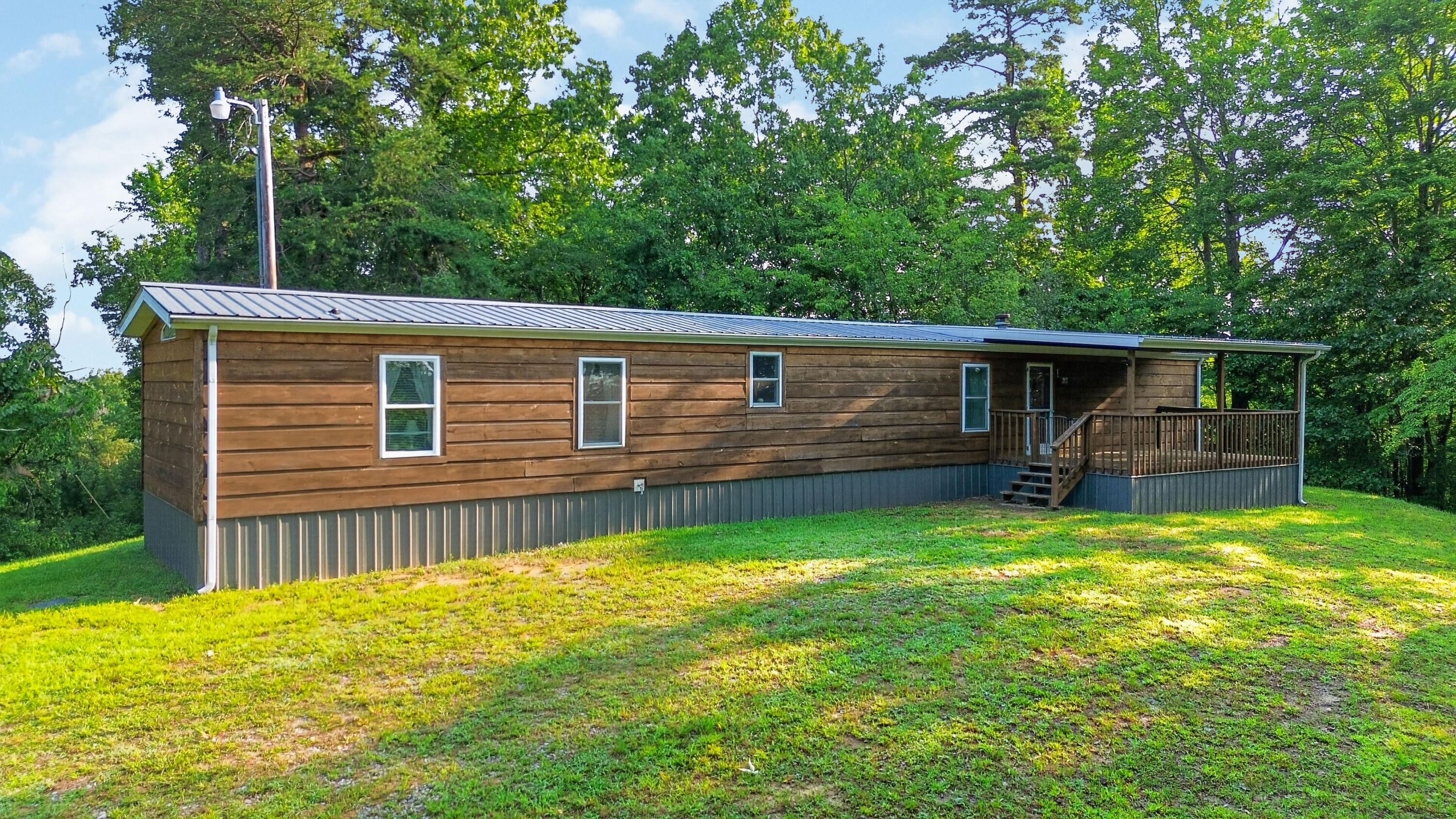72 P P Burke Road Stearns, KY 42647 - Photo 1 of 33 026