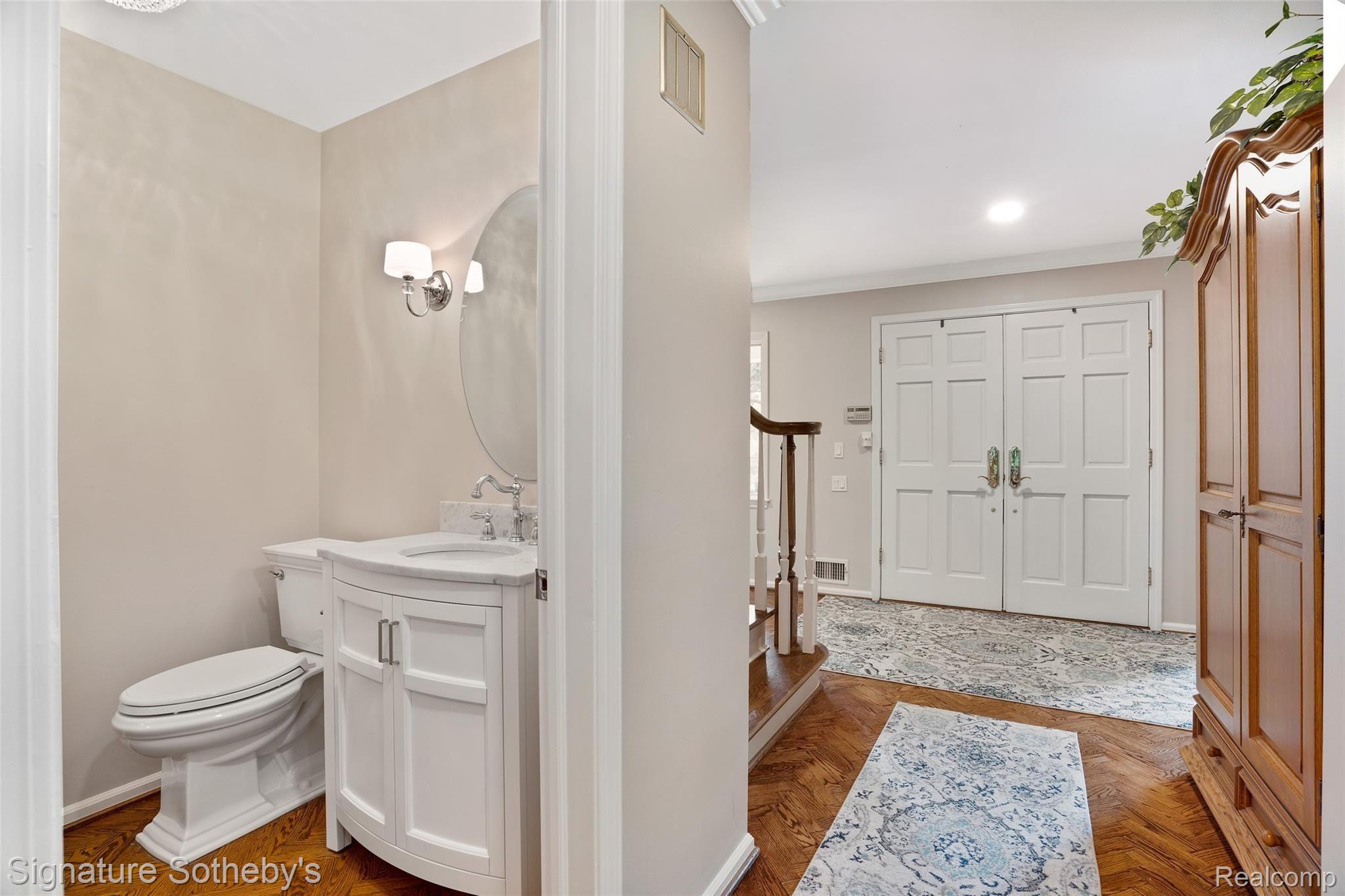1176 Covington Road Bloomfield Hills, MI 48301 - Photo 11 of 65 1176-Covington-Rd-14.jpg