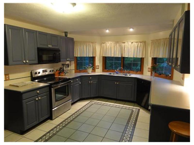 73 Briarwood Hill Road Exeter, RI 02822 - Photo 9 of 20 Kitchen.