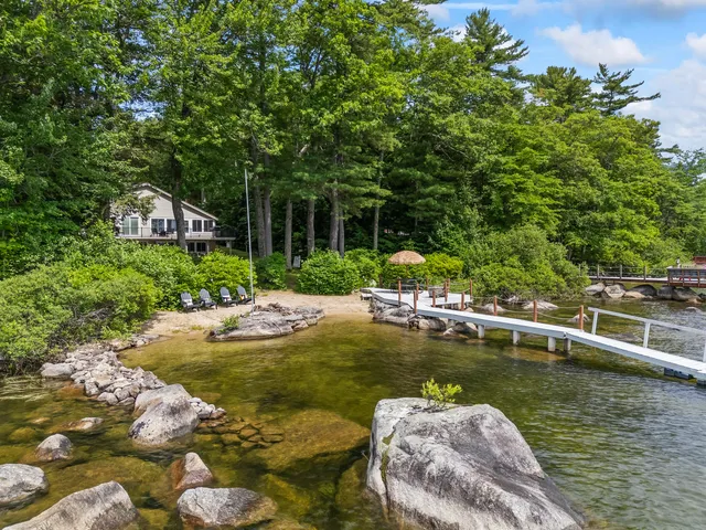 $1,799,000 | 7 Papoose Island Road, Raymond, ME 04071