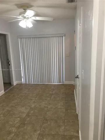 $3,600 | 5782 Southwest 61st Street, Unit 5782, Miami, FL 33143