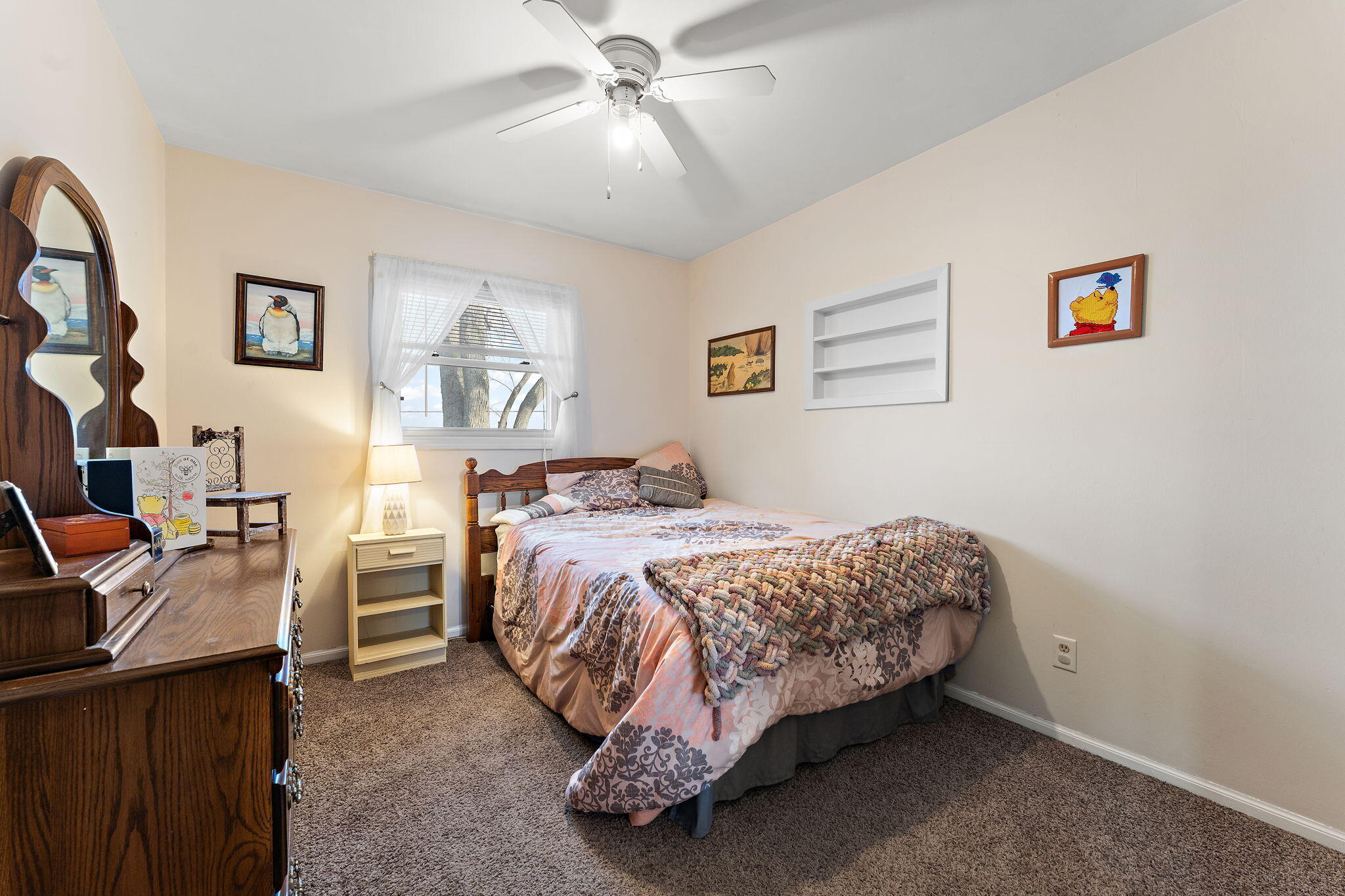 346 East 100 South Valparaiso, IN 46383 - Photo 11 of 26 2048x1365