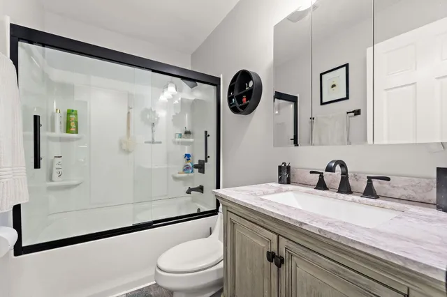 $439,900 | 346 East 100 South, Valparaiso, IN 46383