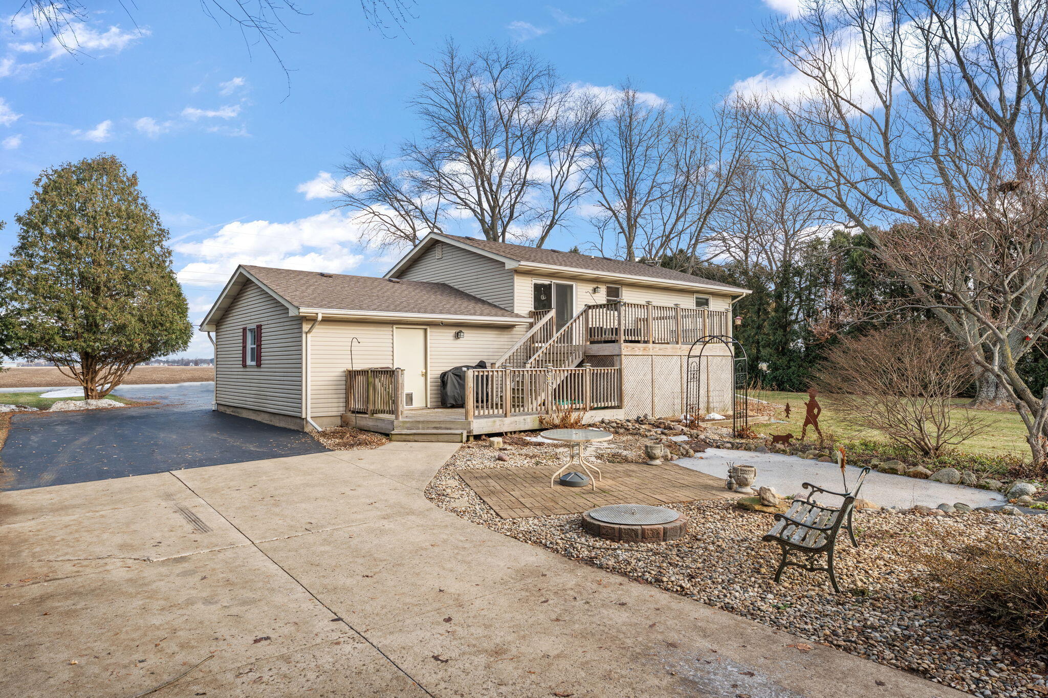 346 East 100 South Valparaiso, IN 46383 - Photo 25 of 26 2048x1365