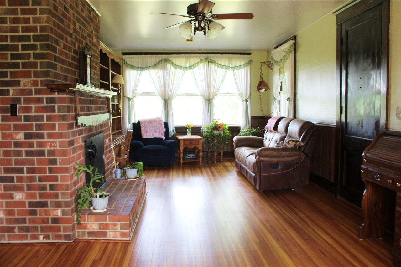 402 Wilda Road Stuarts Draft, VA 24477 - Photo 22 of 39 Gallery Image 22