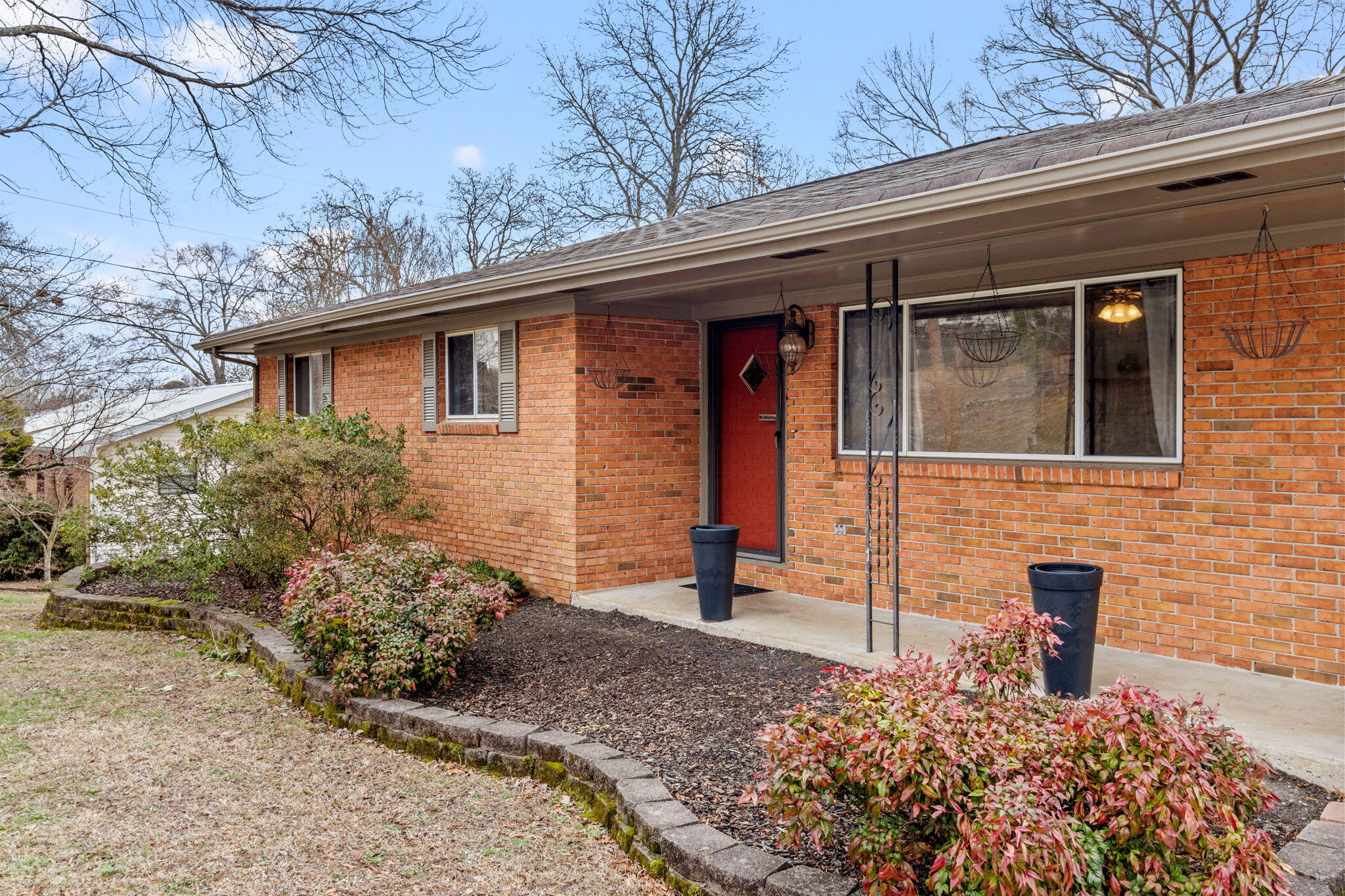 1370 Polaris Drive Hixson, TN 37343 - Photo 3 of 35 4-web-or-mls-IMG_8385