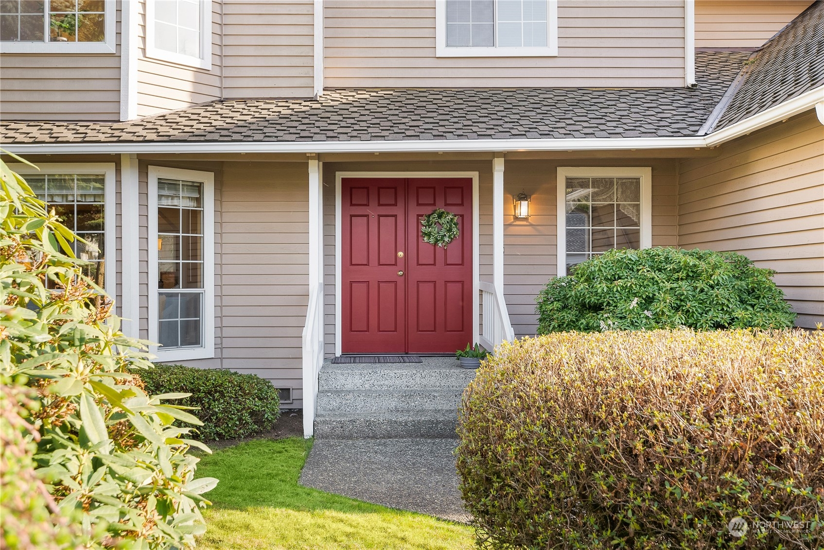 1445 Goat Trail Loop Road Mukilteo, WA 98275 - Photo 5 of 40 Gallery Image 5