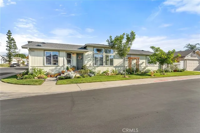 $440,000 | 140 West Pioneer Avenue, Unit 133, Redlands, CA 92374