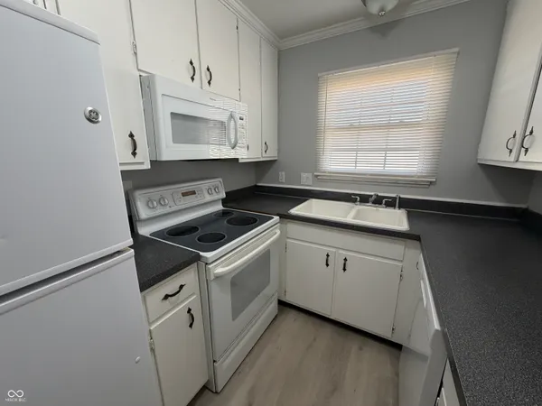 $1,099 | 6474 Lupine Terrace, Indianapolis, IN 46224