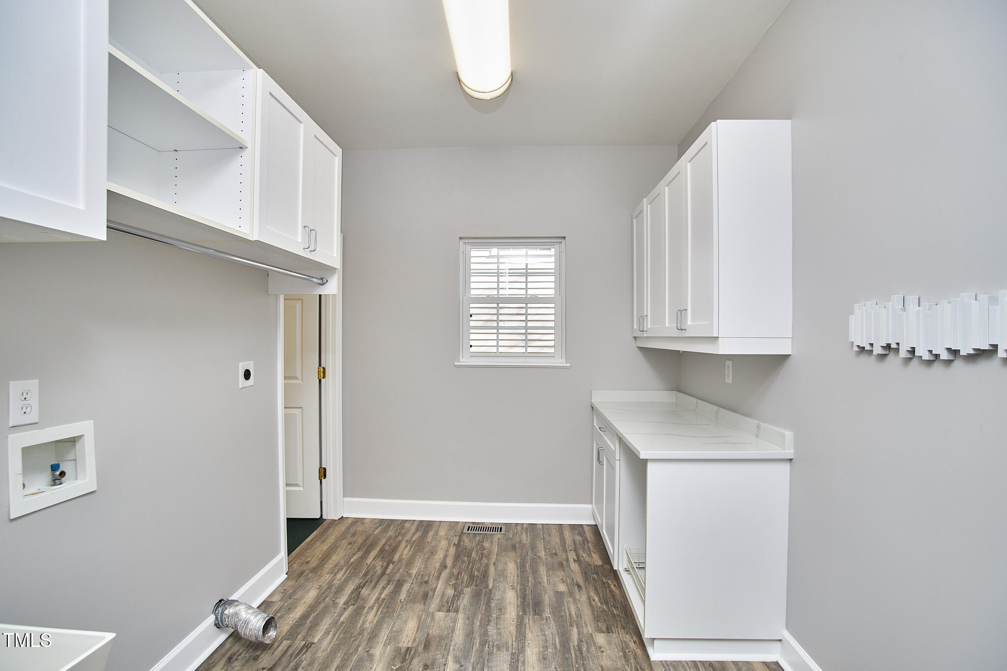 5460 Ingate Way Raleigh, NC 27613 - Photo 27 of 65 052