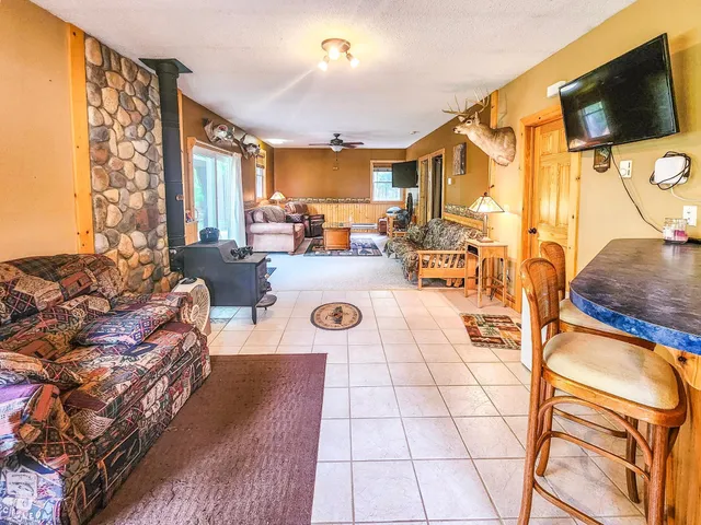 $370,000 | 10547 Vermeil Drive Northeast, Deer River, MN 56636