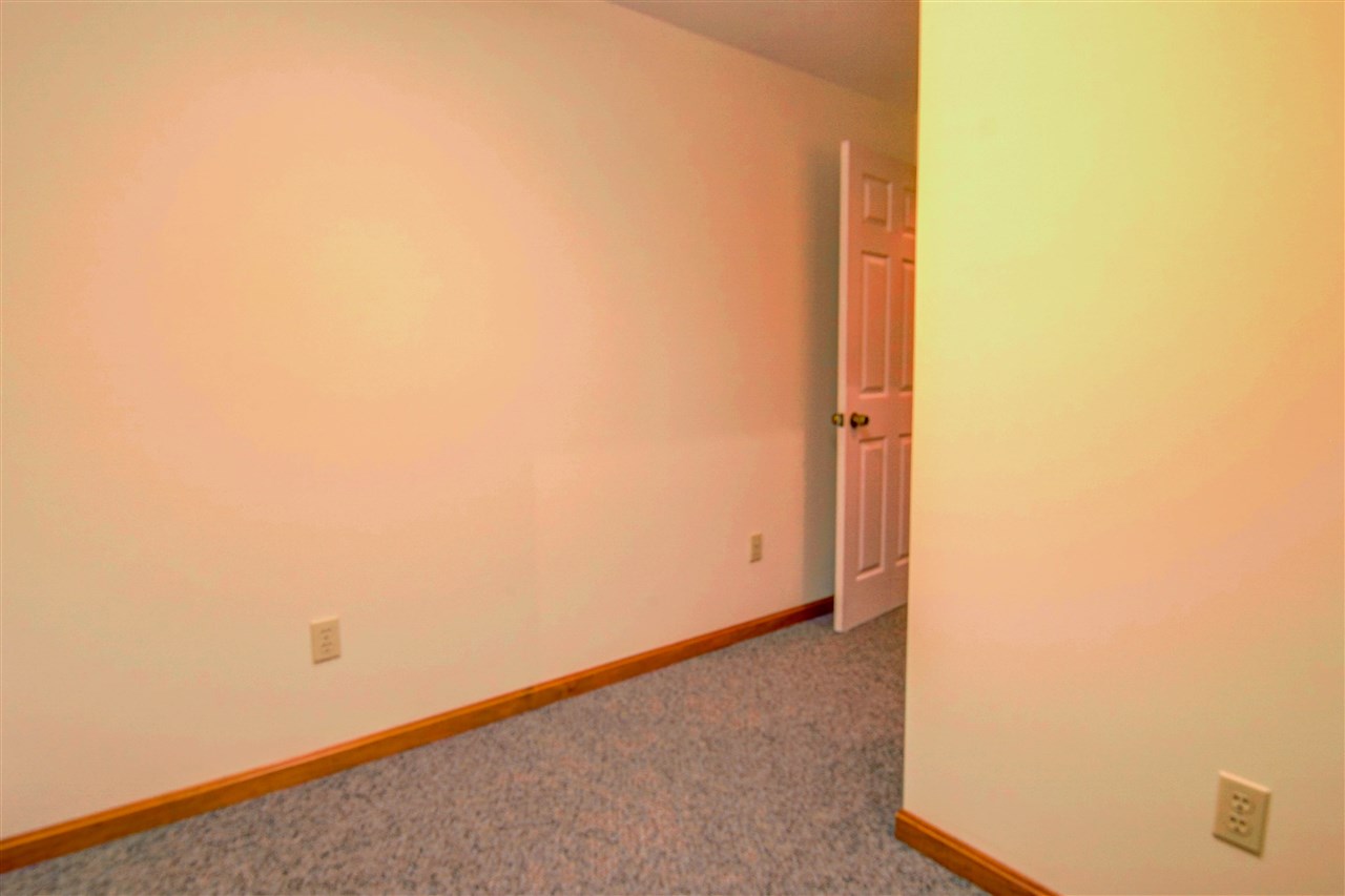 45 Circle Point Road Sanbornton, NH 03269 - Photo 21 of 35