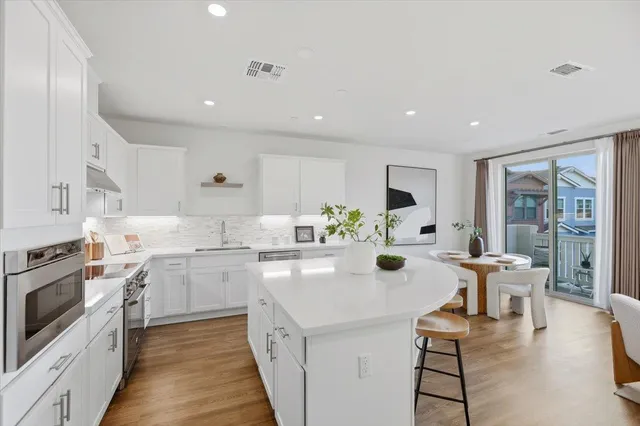 $1,288,000 | 921 Magnolia Terrace, Unit 7, Sunnyvale, CA 94086