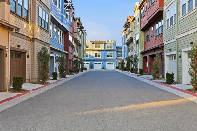 $1,288,000 | 921 Magnolia Terrace, Unit 7, Sunnyvale, CA 94086