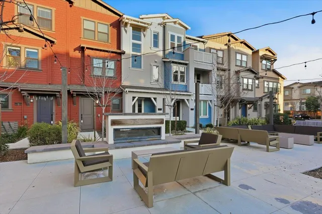 $1,288,000 | 921 Magnolia Terrace, Unit 7, Sunnyvale, CA 94086