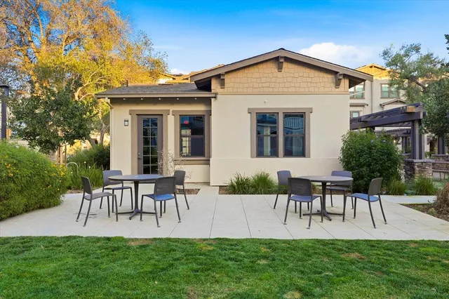 $1,288,000 | 921 Magnolia Terrace, Unit 7, Sunnyvale, CA 94086