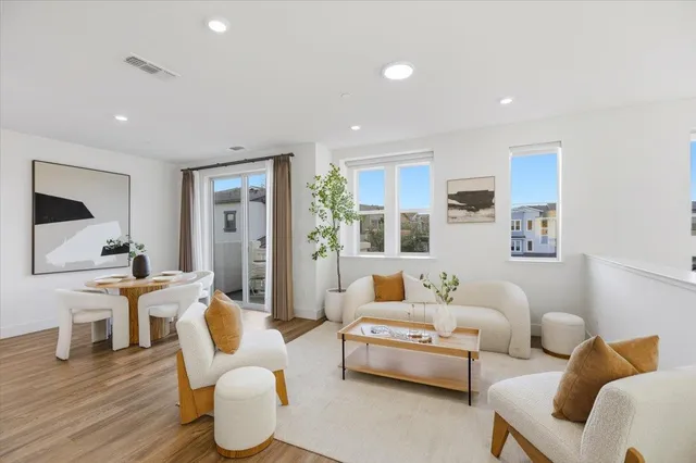 $1,288,000 | 921 Magnolia Terrace, Unit 7, Sunnyvale, CA 94086