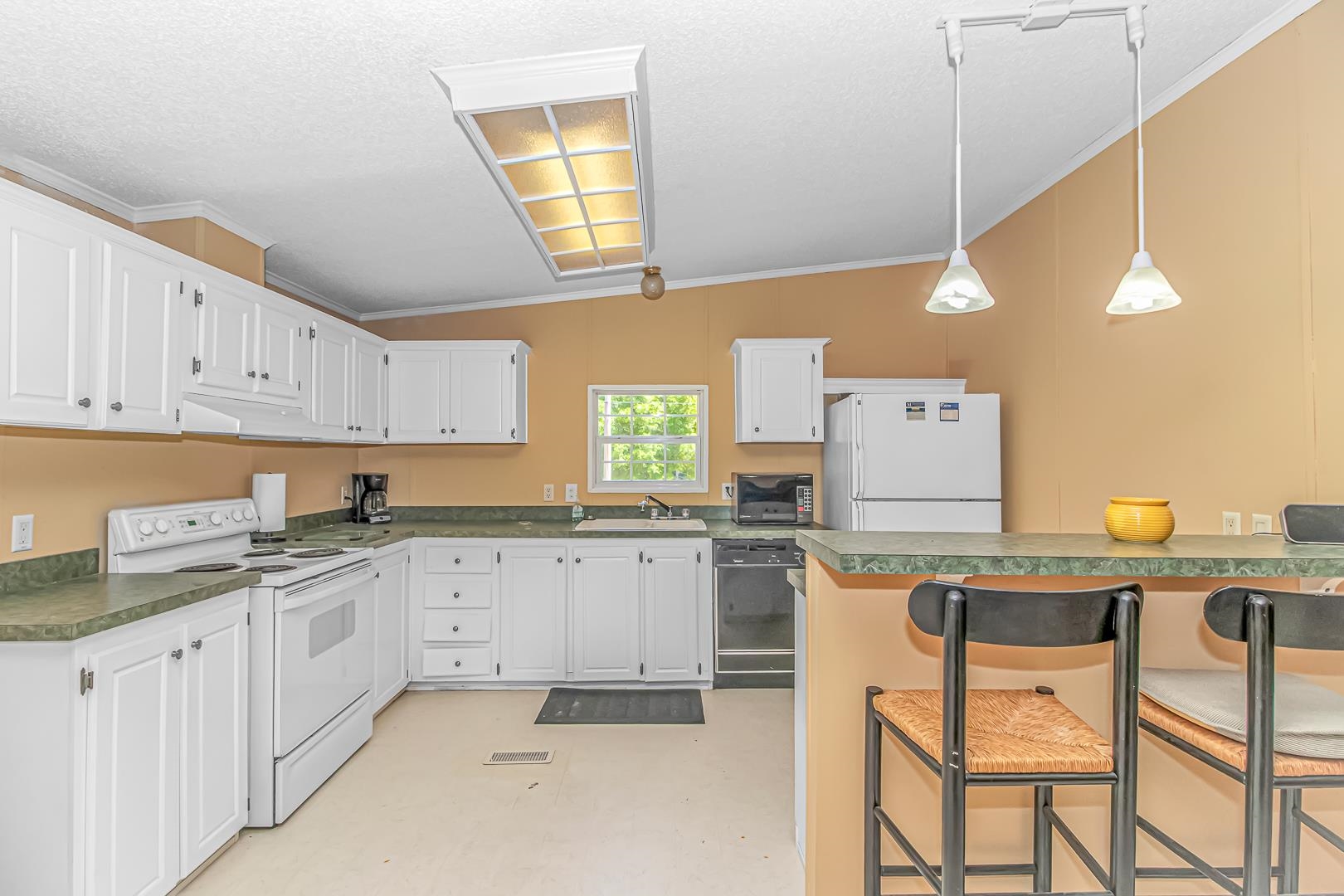 4775 Riverside Drive North Myrtle Beach, SC 29582 - Photo 7 of 28 Gallery Image 7