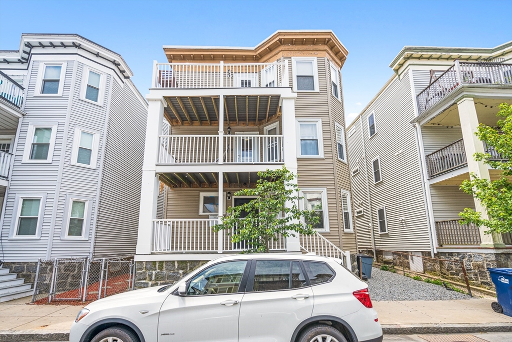 7 Hallam Street Boston, MA 02125 - Photo 2 of 16