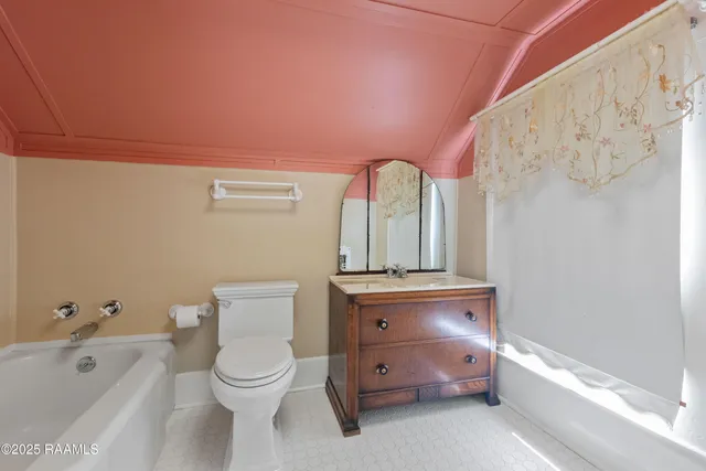 $340,000 | 316 North Ave L, Crowley, LA 70526