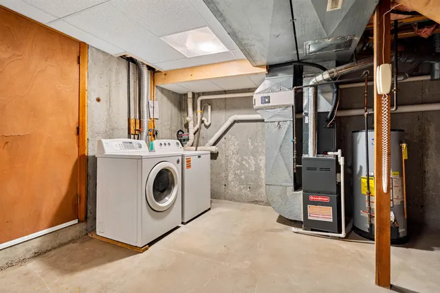 $2,900 | 206 Cardinal Lane, Tyngsborough, MA 01879