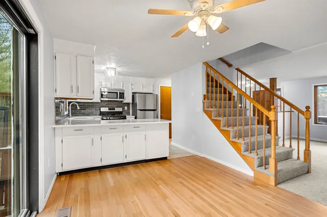 $2,900 | 206 Cardinal Lane, Tyngsborough, MA 01879