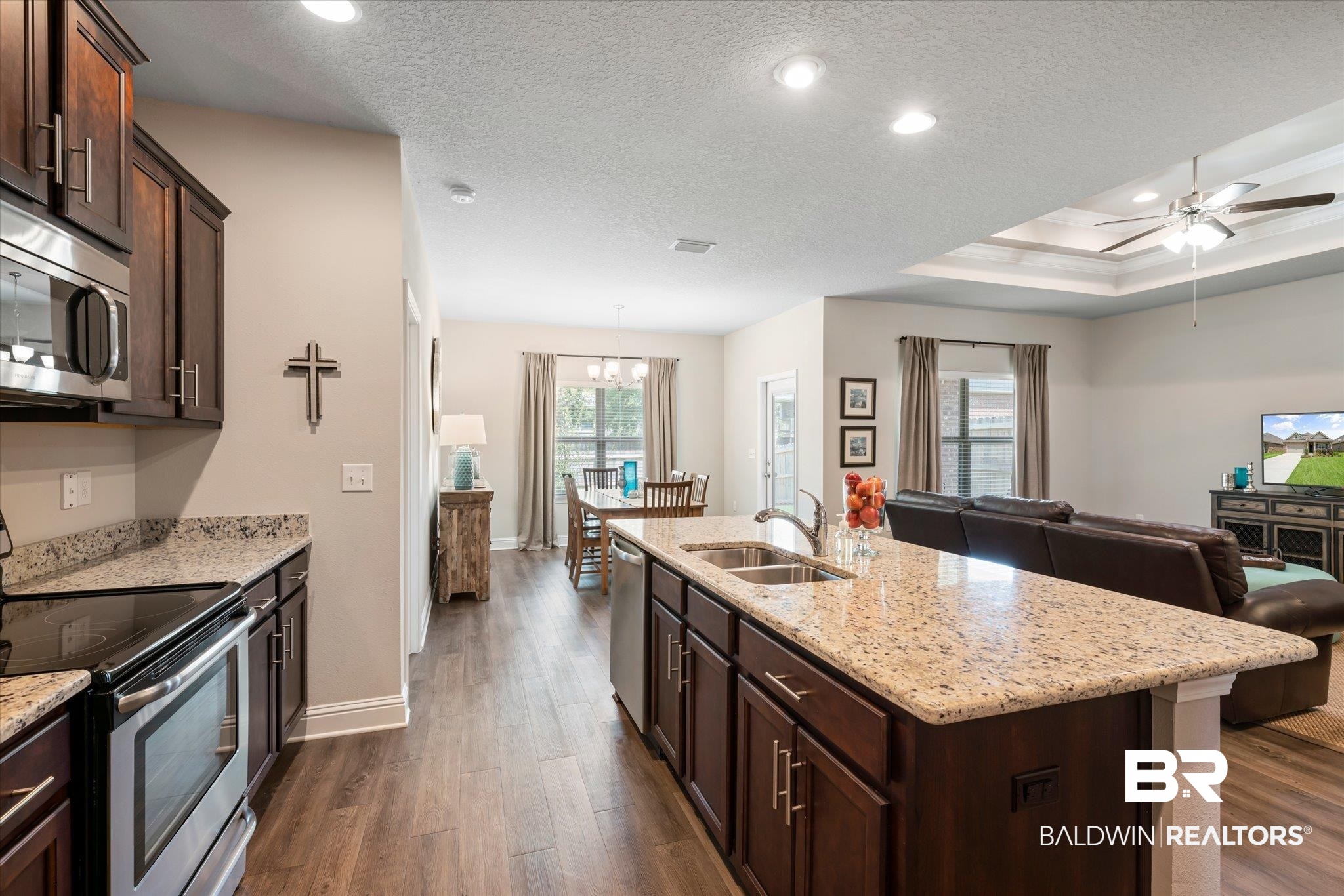 7843 Barrington Lane Daphne, AL 36526 - Photo 7 of 33