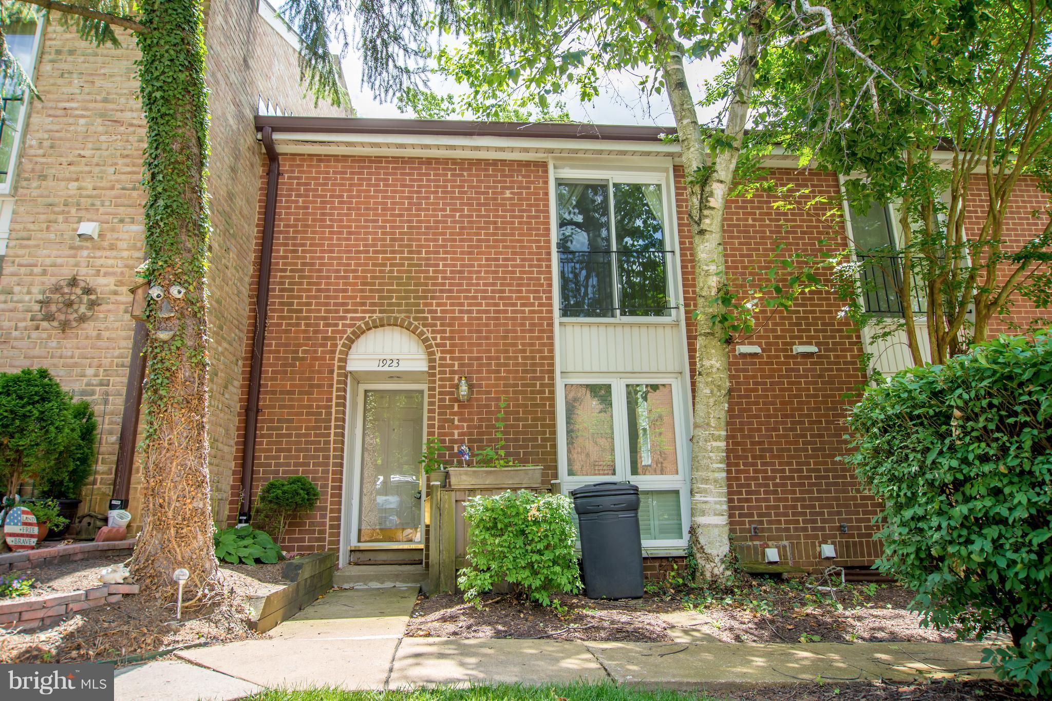 1923 Greenberry Road Baltimore, MD 21209 - Photo 1 of 23 Exterior (Front)