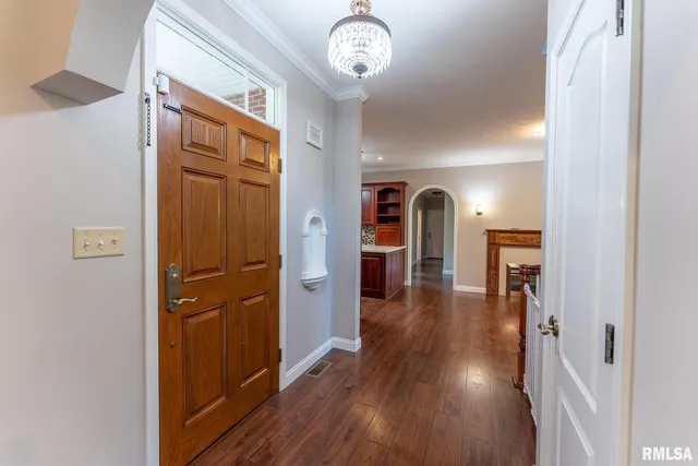 $459,000 | 306 Arbor Drive, Carterville, IL 62918