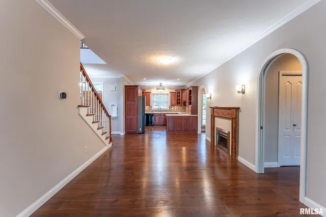 $459,000 | 306 Arbor Drive, Carterville, IL 62918