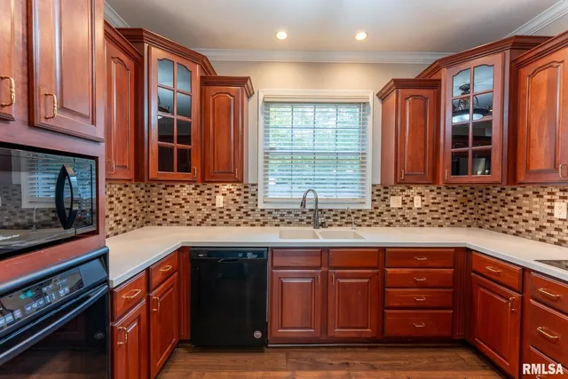 $459,000 | 306 Arbor Drive, Carterville, IL 62918