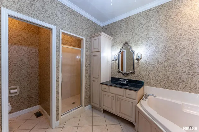 $459,000 | 306 Arbor Drive, Carterville, IL 62918